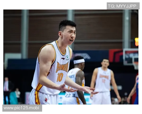 山西男篮球员贾昊社媒发布生活照且配文你们今天打篮球了吗